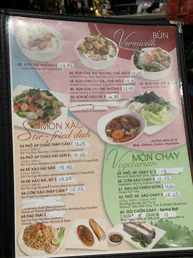 Saigon 9 Vietnamese Restaurant Phở Đặc Biệt